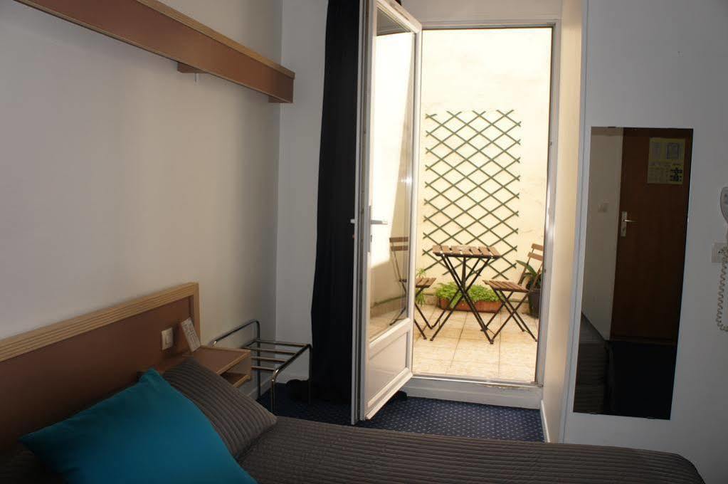 Hotel Edgar Quinet Париж Экстерьер фото
